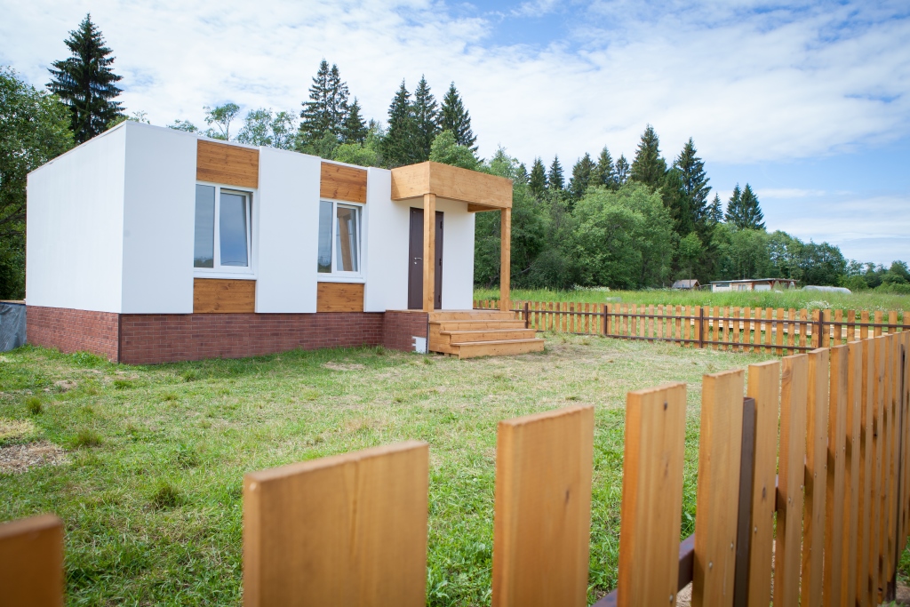       Gorki 9-18